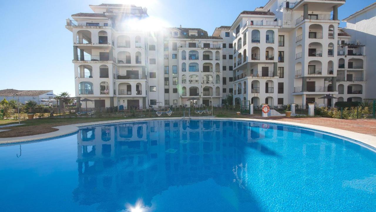 Lovely 2-Bed Apartment In Marina De La Duquesa Castillo de Sabinillas Εξωτερικό φωτογραφία