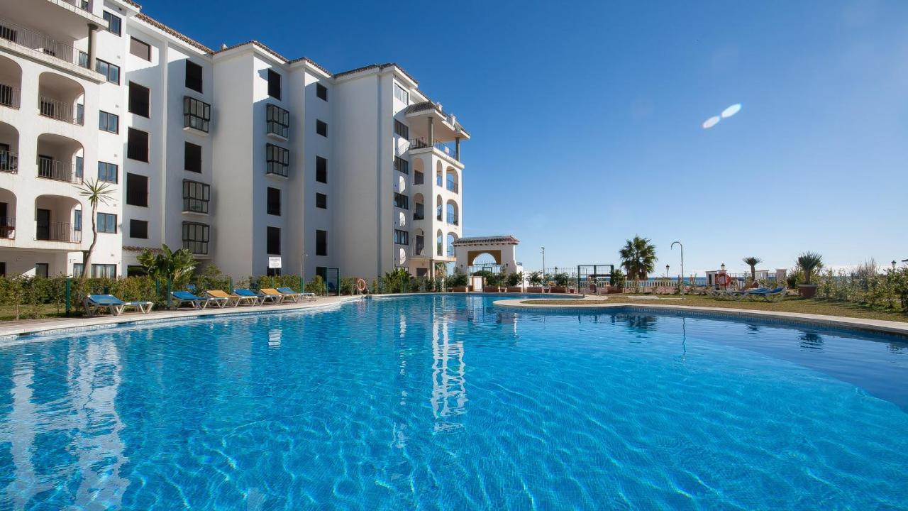Lovely 2-Bed Apartment In Marina De La Duquesa Castillo de Sabinillas Εξωτερικό φωτογραφία